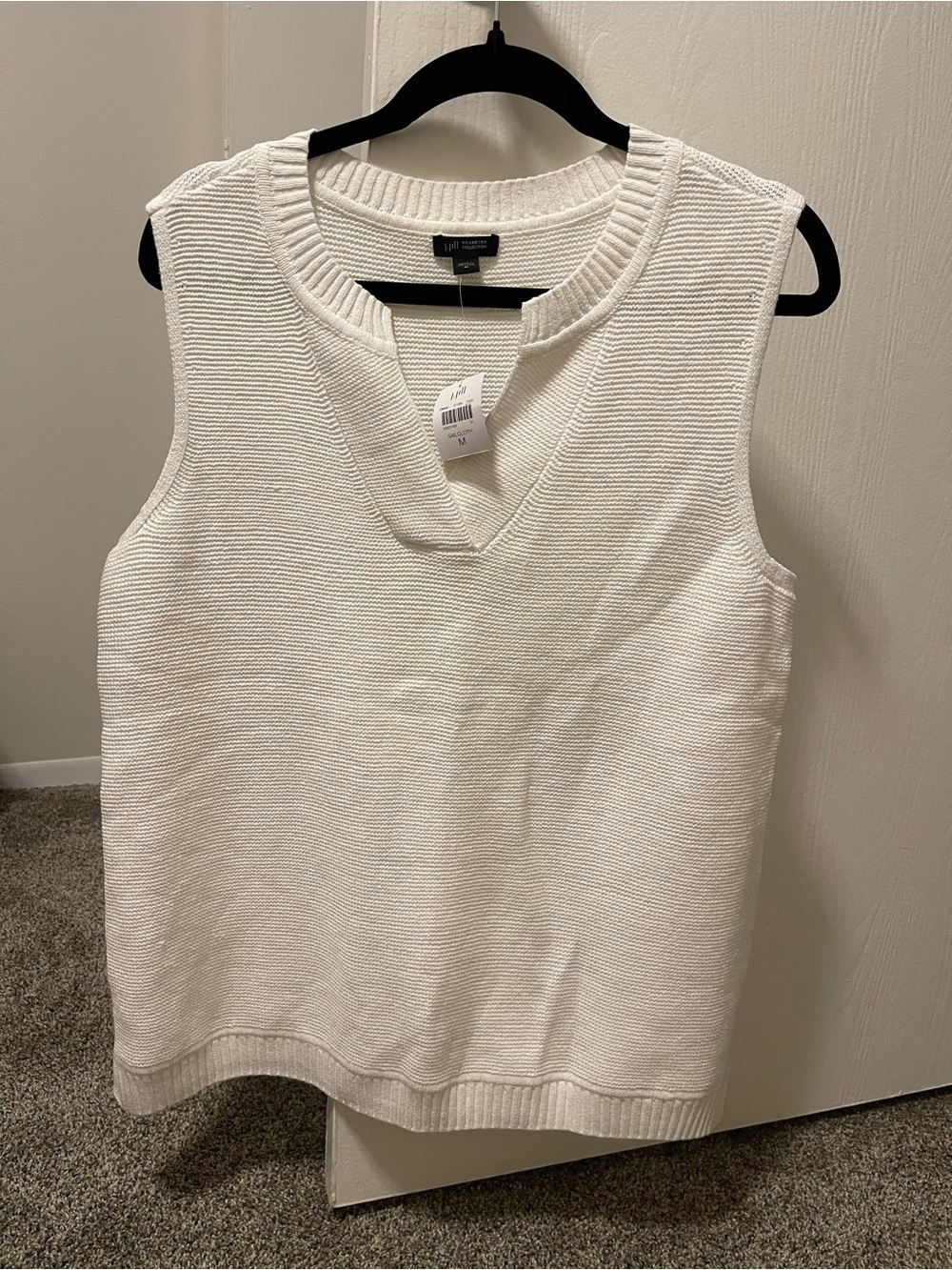 J. Jill White Textured Sleeveless V-Notch Knit Top